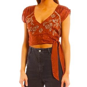 Free People Sahara Floral Embroidered V-Neck Cap Raglan Sleeve Side Tie Top.BB